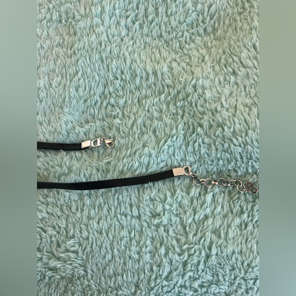 DIOR LEATHER CHOKER & BRACELET SET - Picture 6 of 6